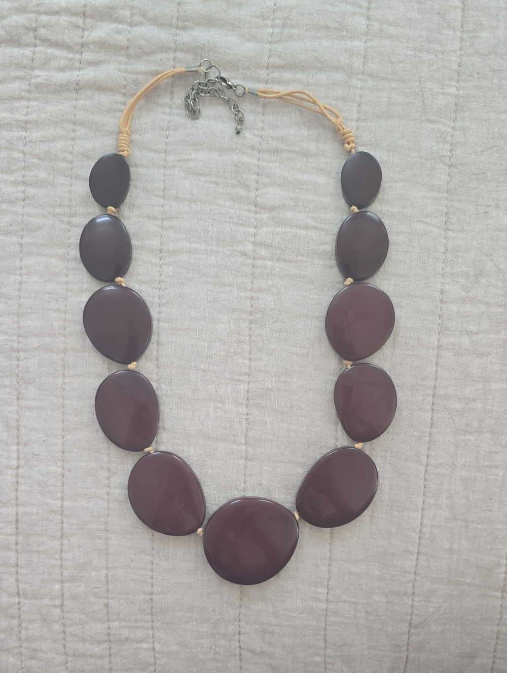 Women's Maroon Tagua Nut Or Resin Chic And Bold Necklace